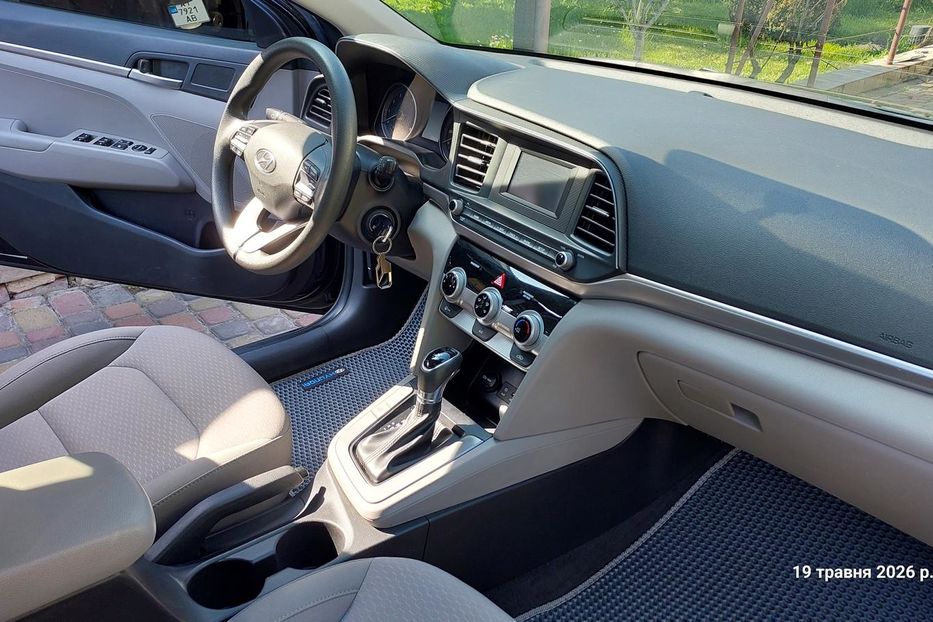 Продам Hyundai Elantra 2018 года в Чернигове