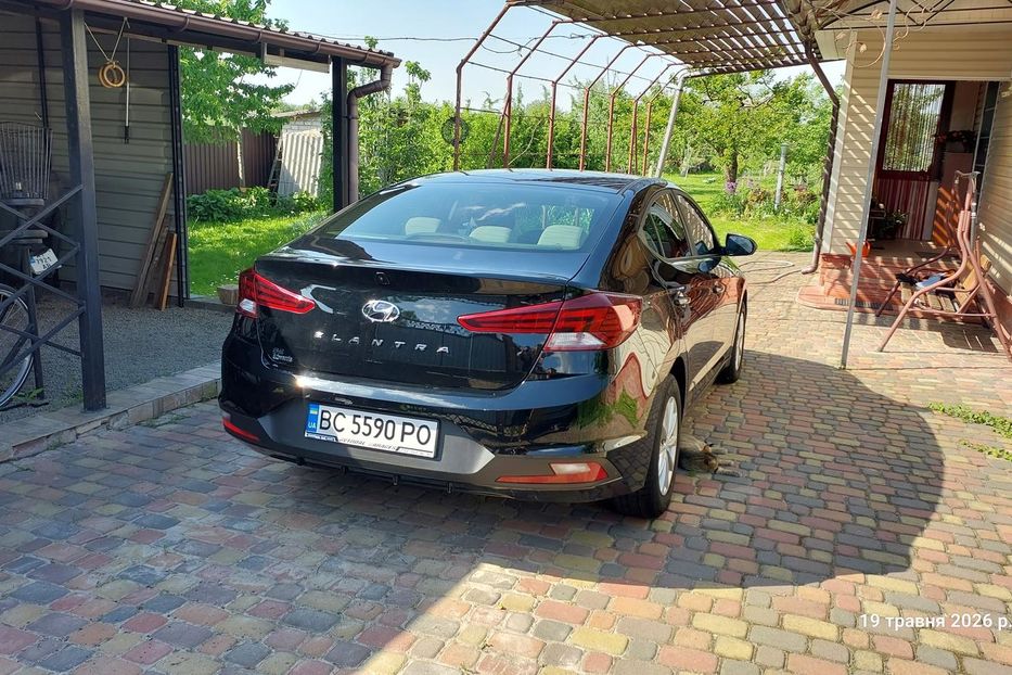 Продам Hyundai Elantra 2018 года в Чернигове