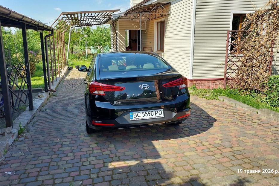 Продам Hyundai Elantra 2018 года в Чернигове