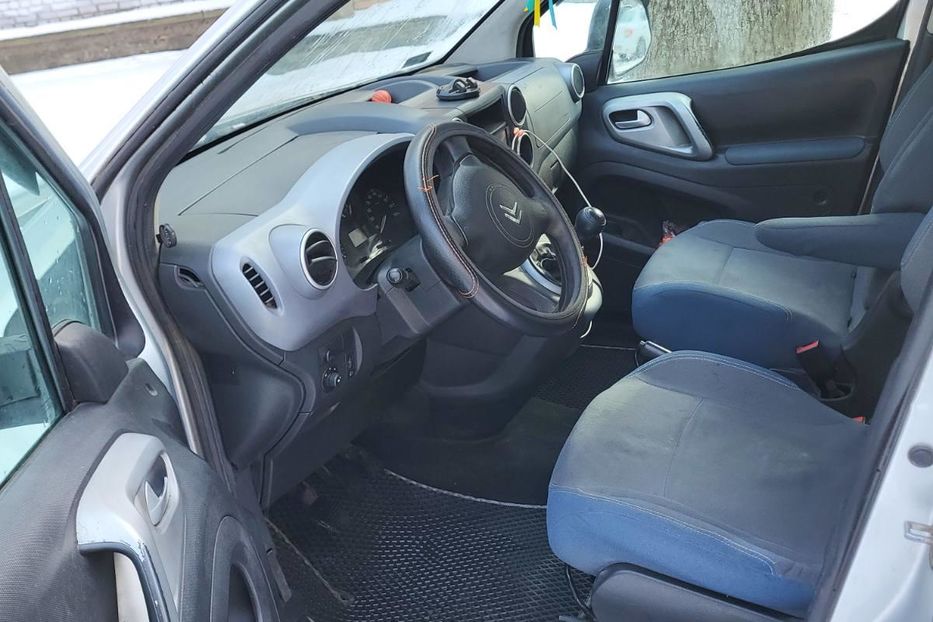 Продам Citroen Berlingo пасс. 2008 года в Киеве
