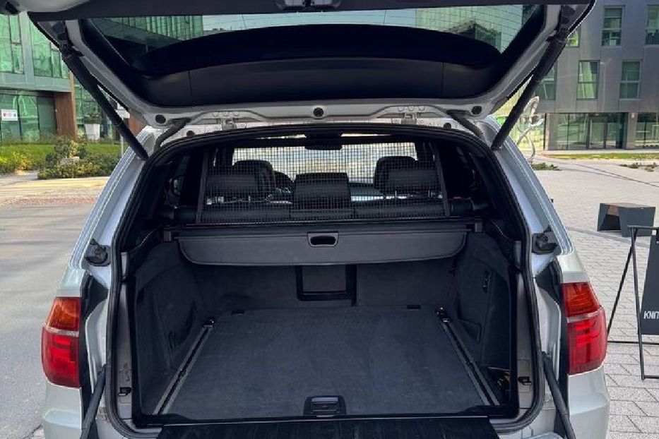 Продам BMW X5 2012 года в Сумах