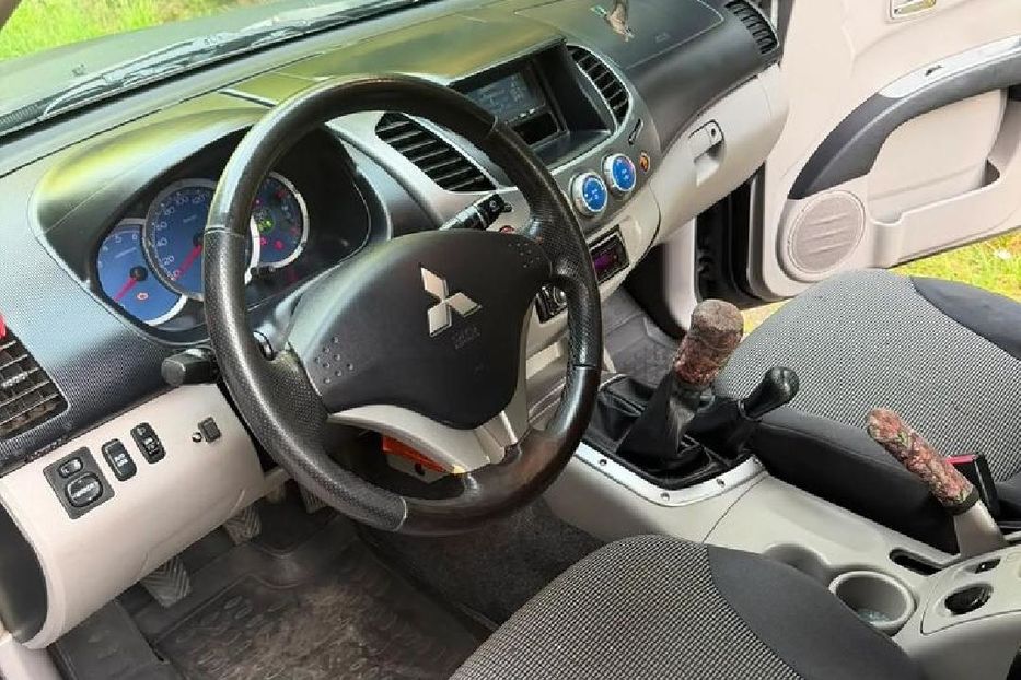 Продам Mitsubishi L 200 2007 года в Днепре