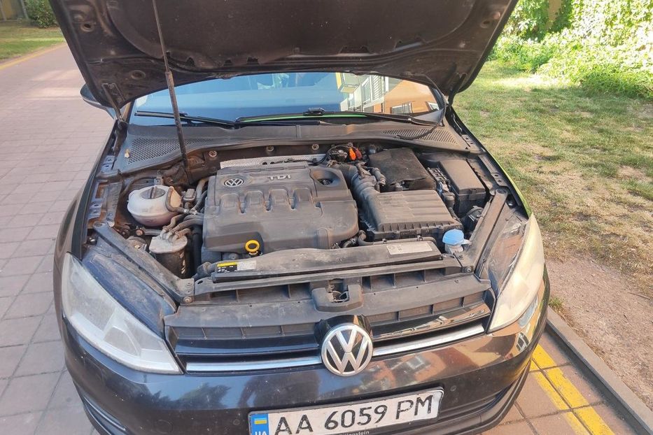 Продам Volkswagen Golf VII Панорама, Вебасто, масажер ТОП 2013 года в Киеве