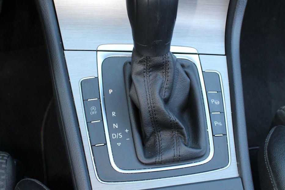 Продам Volkswagen Golf VII Панорама, Вебасто, масажер ТОП 2013 года в Киеве
