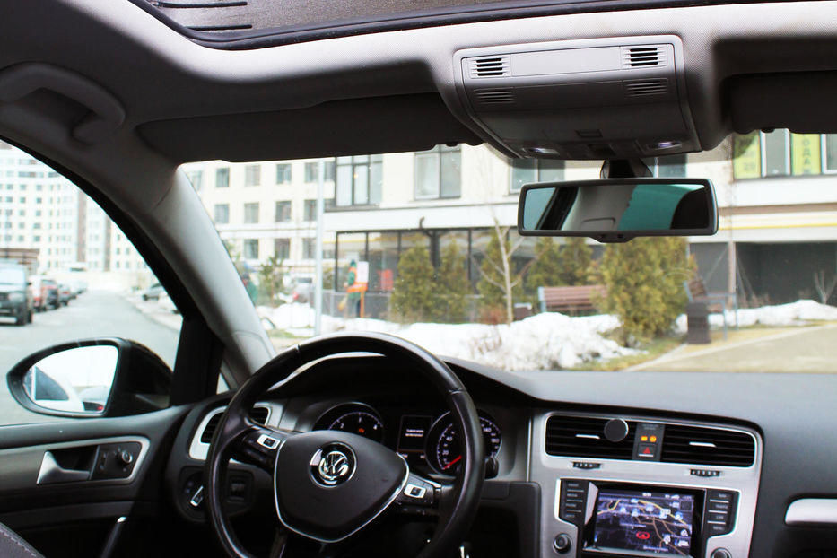 Продам Volkswagen Golf VII Панорама, Вебасто, масажер ТОП 2013 года в Киеве