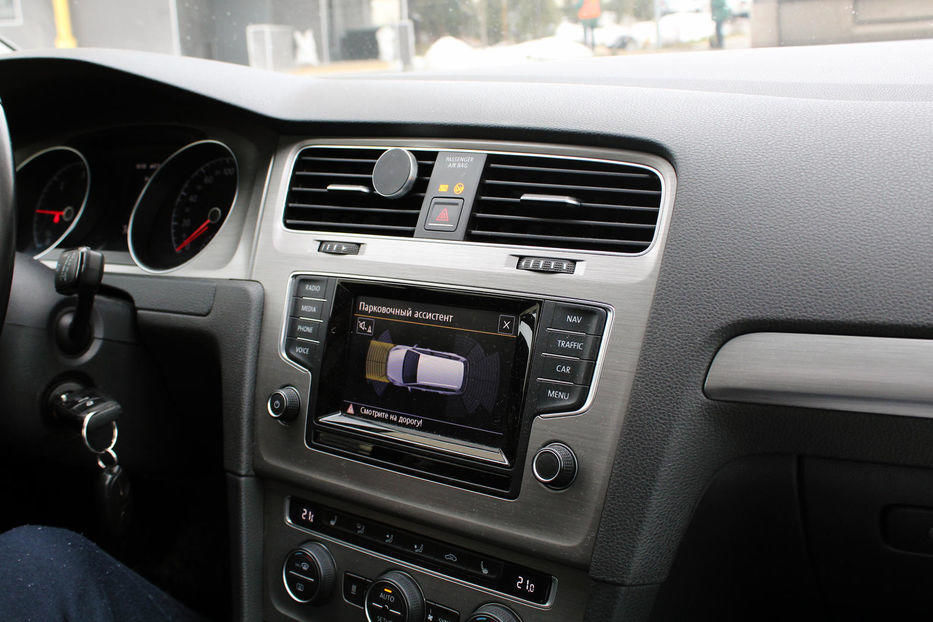 Продам Volkswagen Golf VII Панорама, Вебасто, масажер ТОП 2013 года в Киеве