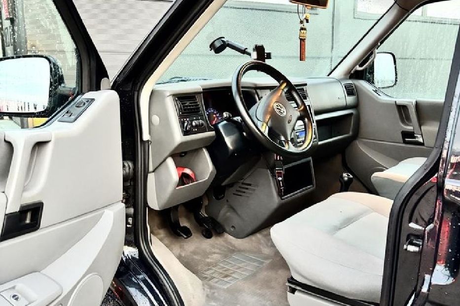 Продам Volkswagen T4 (Transporter) пасс. 2003 года в Запорожье