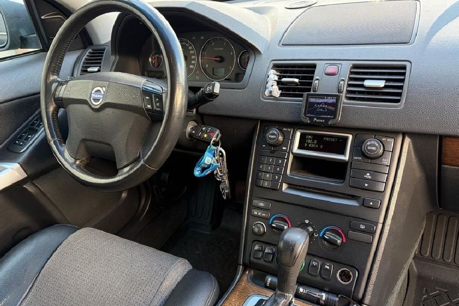 Продам Volvo XC90 2007 года в Днепре