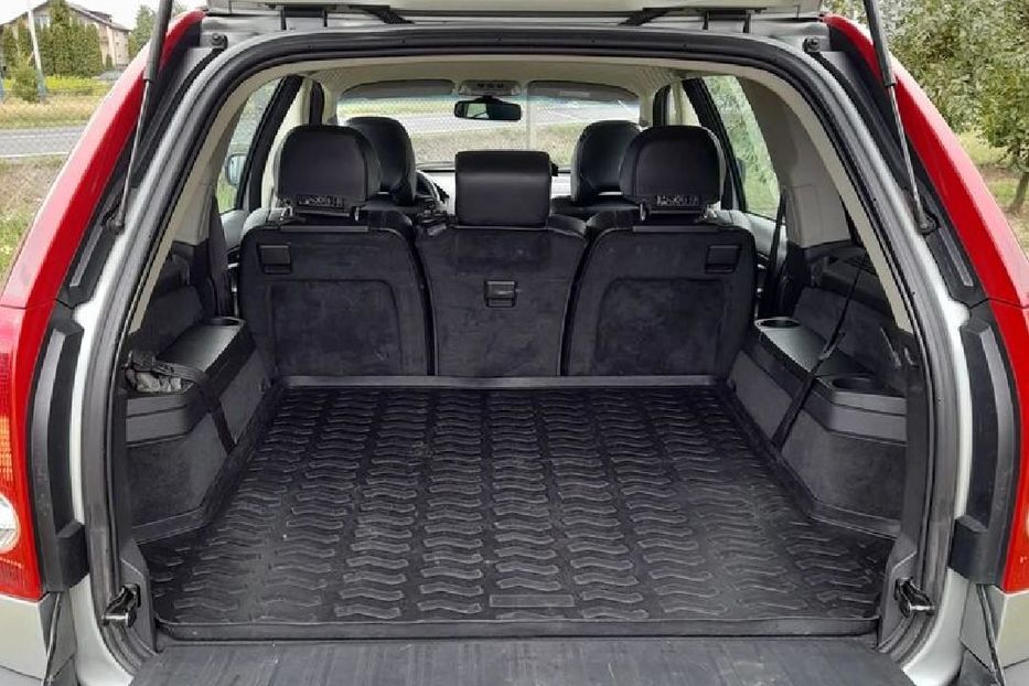 Продам Volvo XC90 2004 года в Днепре