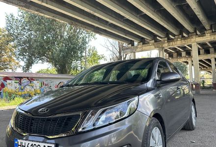 Продам Kia Rio 2012 года в Одессе