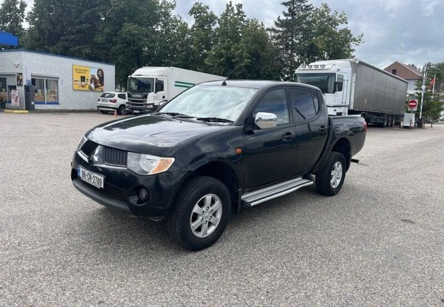 Продам Mitsubishi L 200 2007 года в г. Покровск, Донецкая область
