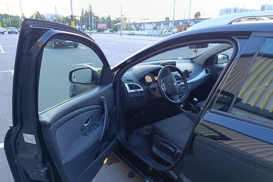 Продам Renault Megane 3 2014 года в Киеве
