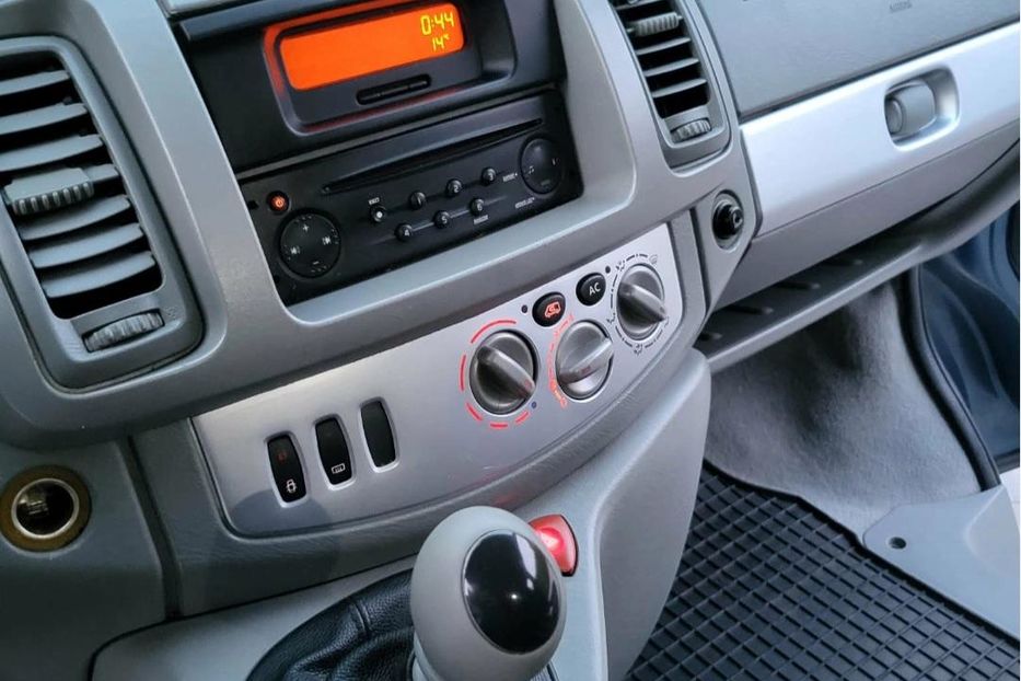 Продам Renault Trafic груз. 2008 года в г. Днепровка, АР Крым