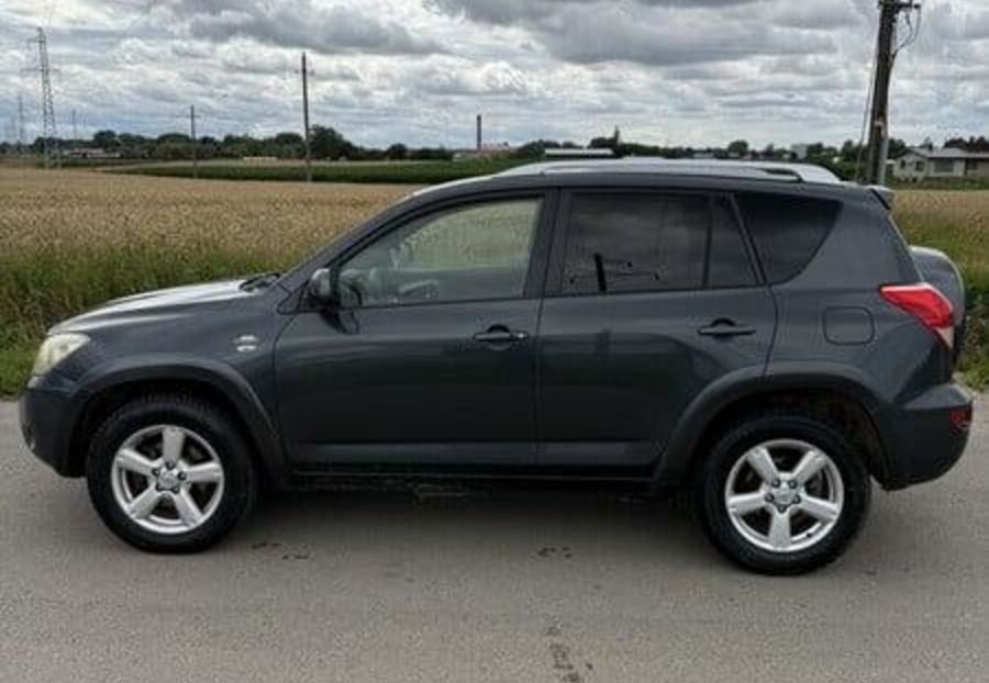 Продам Toyota Rav 4 2005 года в г. Константиновка, Донецкая область