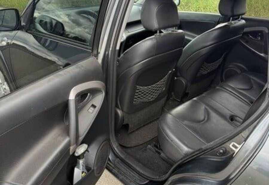 Продам Toyota Rav 4 2005 года в г. Константиновка, Донецкая область