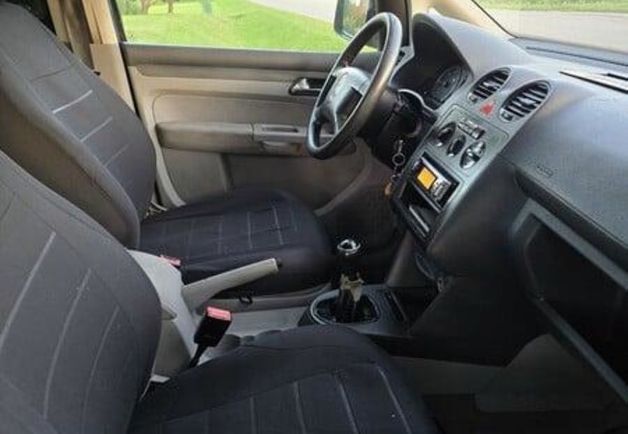 Продам Volkswagen Caddy пасс. 2004 года в Днепре