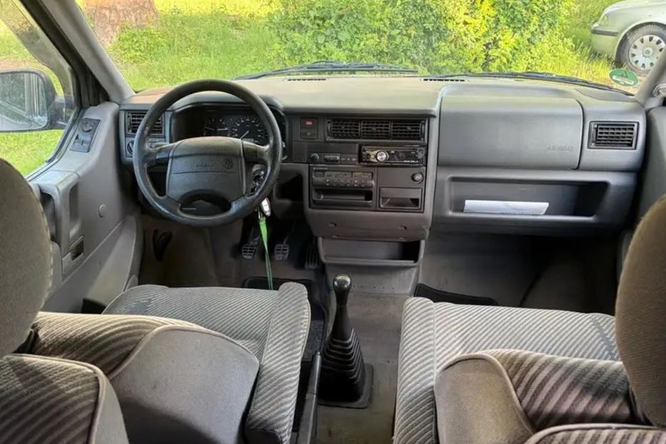 Продам Volkswagen T4 (Transporter) пасс. 2001 года в Виннице