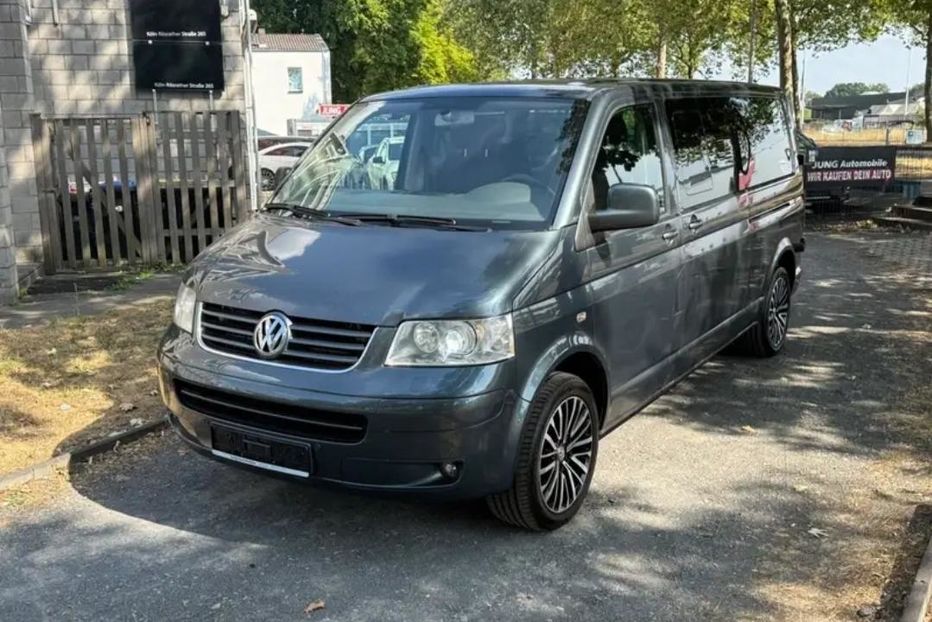 Продам Volkswagen T5 (Transporter) пасс. 2005 года в Днепре