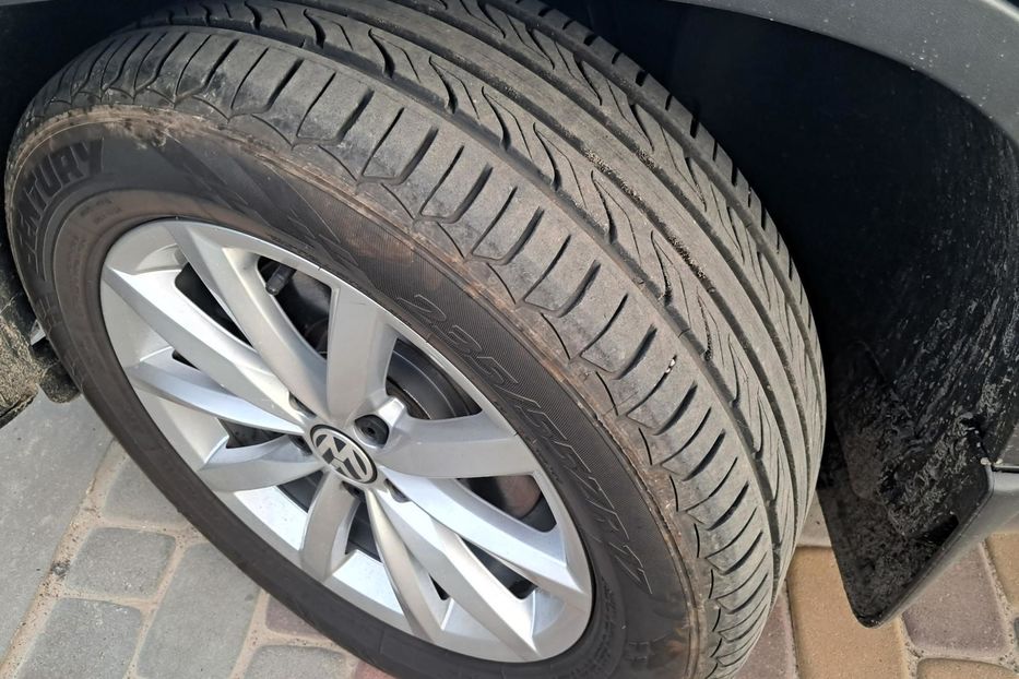 Продам Volkswagen Tiguan 2,0 ТСІ 2017 года в Черкассах