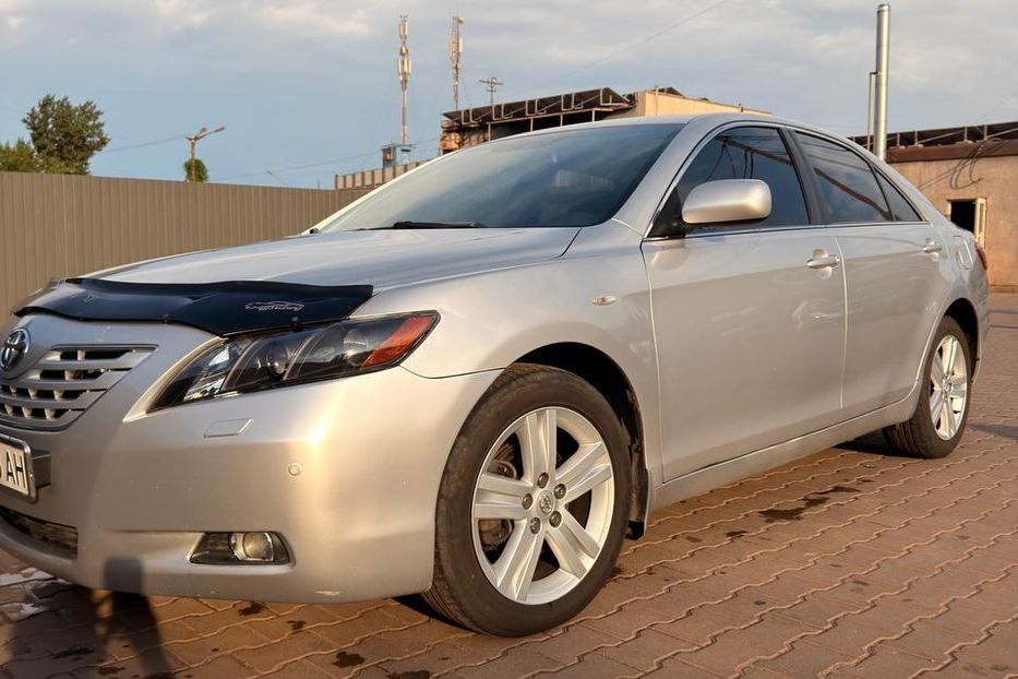 Продам Toyota Camry 40 2008 года в г. Кривой Рог, Днепропетровская область