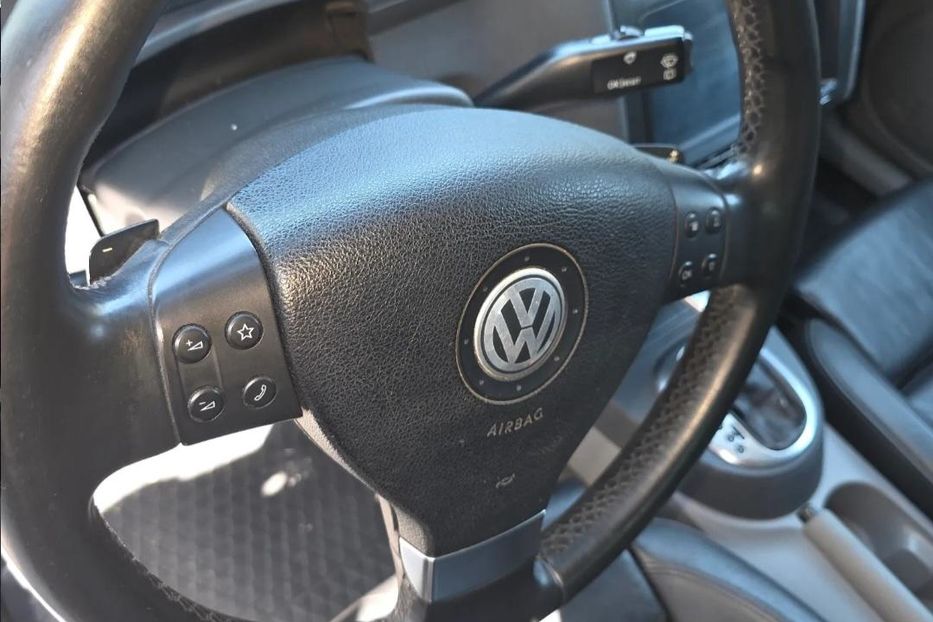 Продам Volkswagen Touran 2007 года в Запорожье