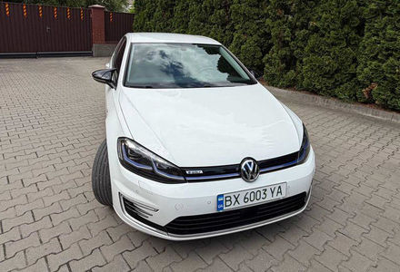 Продам Volkswagen e-Golf 2020 года в Хмельницком