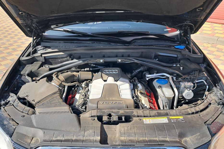 Продам Audi Q5 SQ5 Sline 2013 года в г. Гайсин, Винницкая область