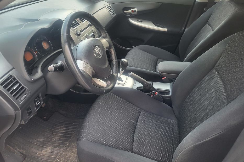 Продам Toyota Corolla 2007 года в Харькове