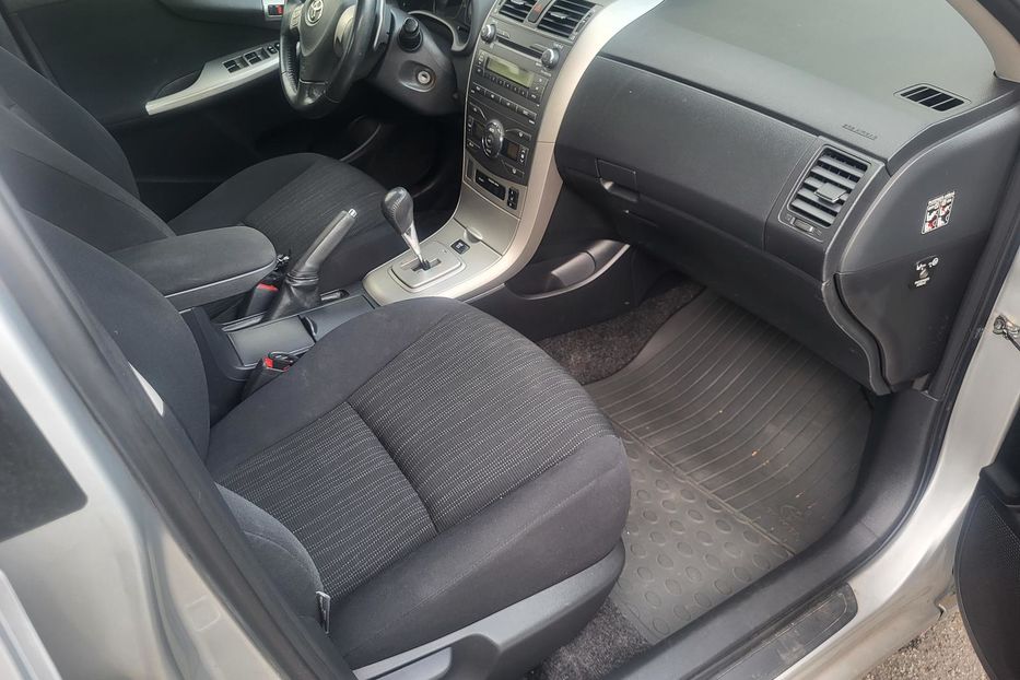Продам Toyota Corolla 2007 года в Харькове