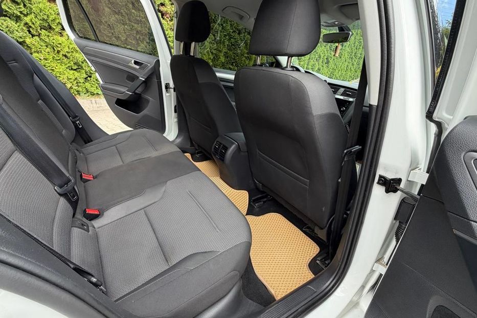 Продам Volkswagen e-Golf 2020 года в Хмельницком