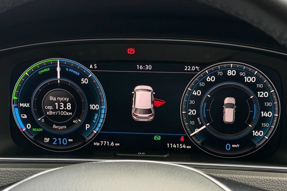 Продам Volkswagen e-Golf 2020 года в Хмельницком