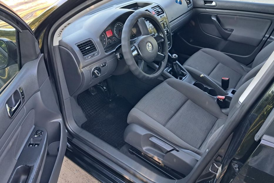 Продам Volkswagen Golf V МРІ 2004 года в г. Гайсин, Винницкая область