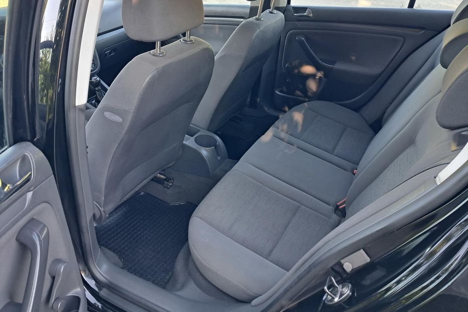 Продам Volkswagen Golf V МРІ 2004 года в г. Гайсин, Винницкая область