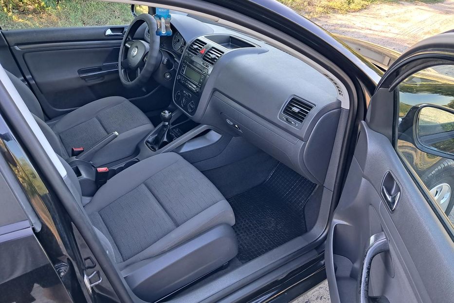 Продам Volkswagen Golf V МРІ 2004 года в г. Гайсин, Винницкая область