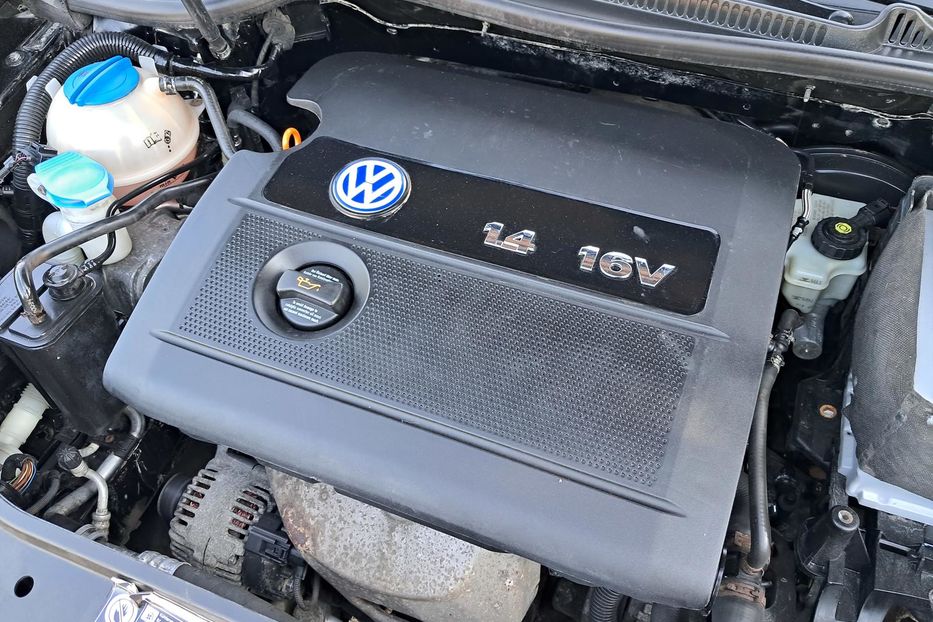 Продам Volkswagen Golf V МРІ 2004 года в г. Гайсин, Винницкая область