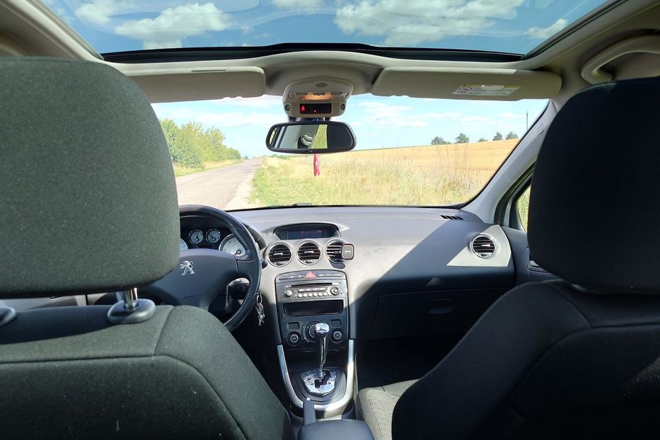 Продам Peugeot 308 2012 года в Киеве