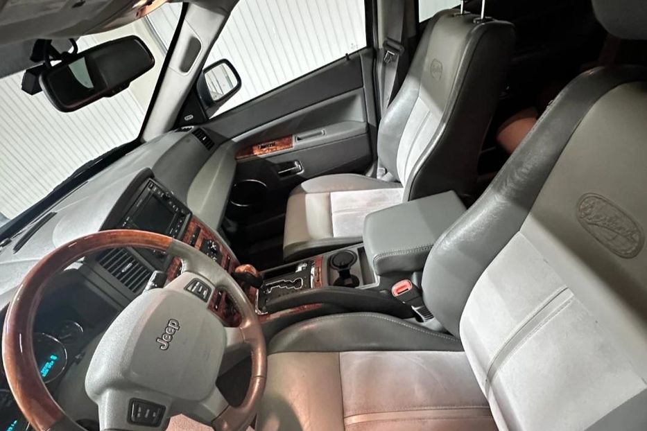 Продам Jeep Grand Cherokee 2009 года в г. Павлоград, Днепропетровская область