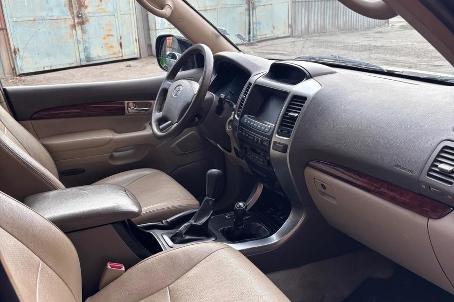 Продам Toyota Land Cruiser Prado 2006 года в г. Павлоград, Днепропетровская область
