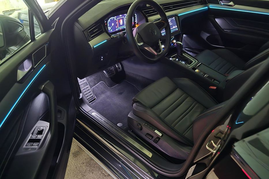 Продам Volkswagen Passat B8 R-Line 3X 2021 года в Житомире