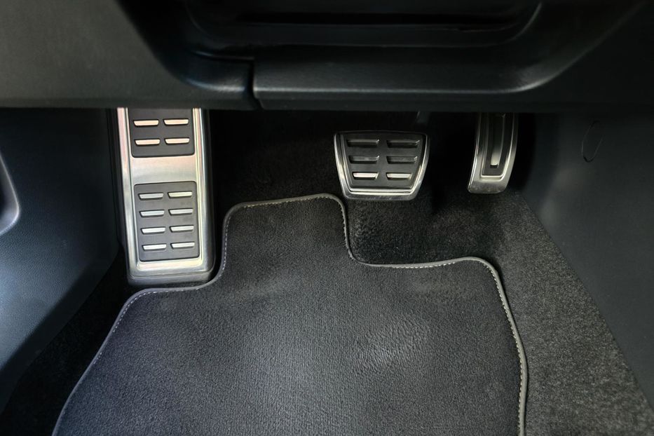 Продам Volkswagen Passat B8 R-Line 3X 2021 года в Житомире