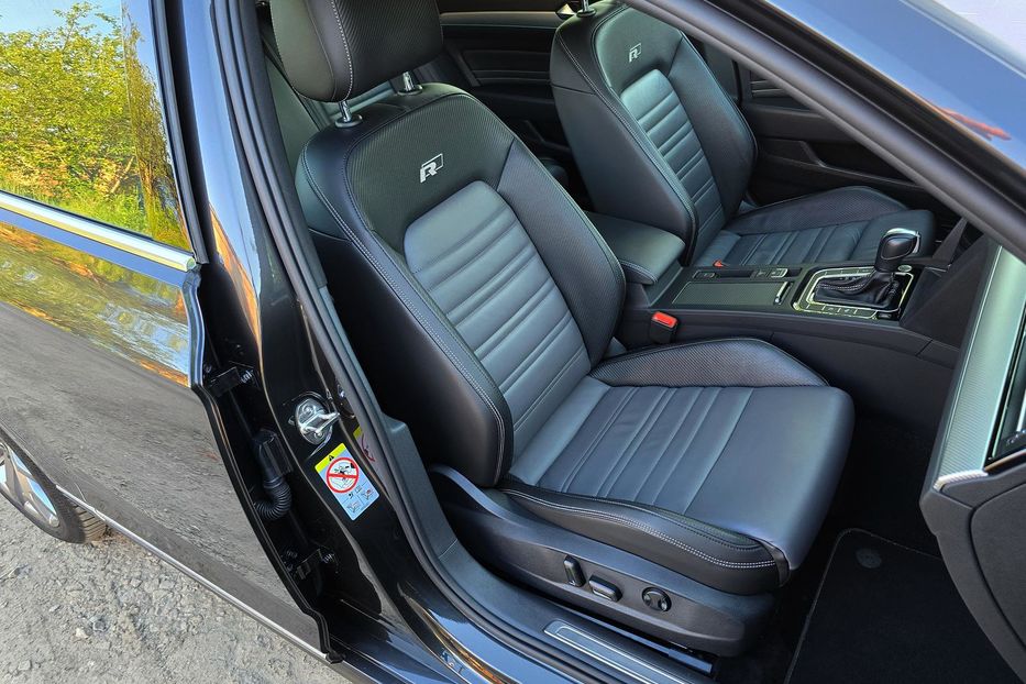Продам Volkswagen Passat B8 R-Line 3X 2021 года в Житомире