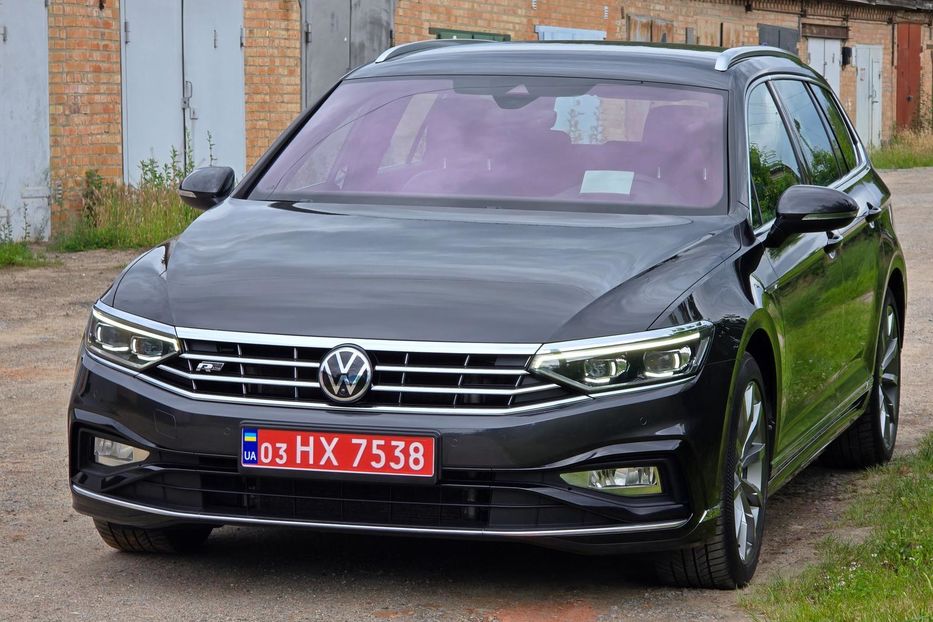 Продам Volkswagen Passat B8 R-Line 3X 2021 года в Житомире