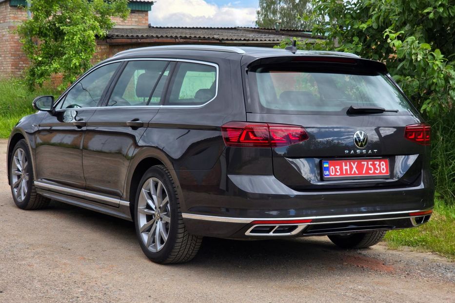 Продам Volkswagen Passat B8 R-Line 3X 2021 года в Житомире