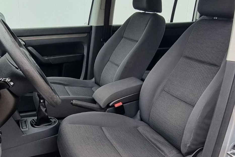 Продам Volkswagen Touran 2007 года в г. Павлоград, Днепропетровская область