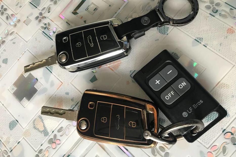 Продам Volkswagen e-Golf 24кВт 2015 года в г. Гадяч, Полтавская область