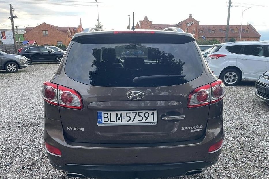 Продам Hyundai Santa FE 2010 года в г. Кривой Рог, Днепропетровская область