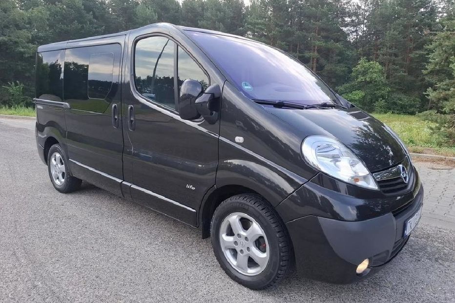 Продам Opel Vivaro пасс. 2010 года в Запорожье