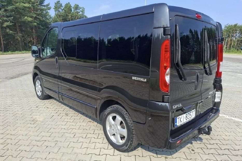 Продам Opel Vivaro пасс. 2010 года в Запорожье