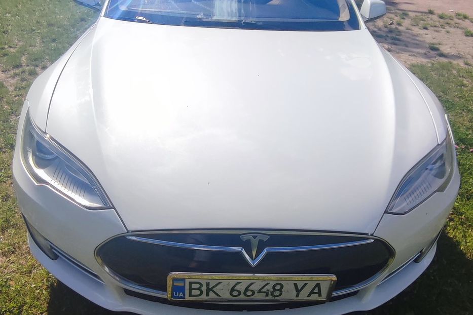 Продам Tesla Model S 2014 года в Житомире