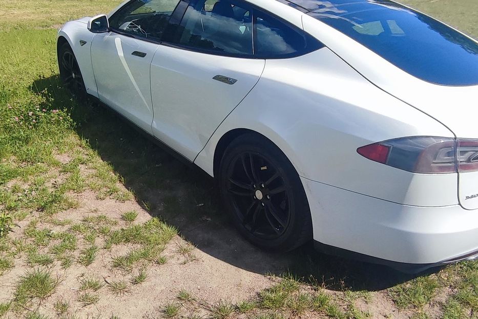 Продам Tesla Model S 2014 года в Житомире
